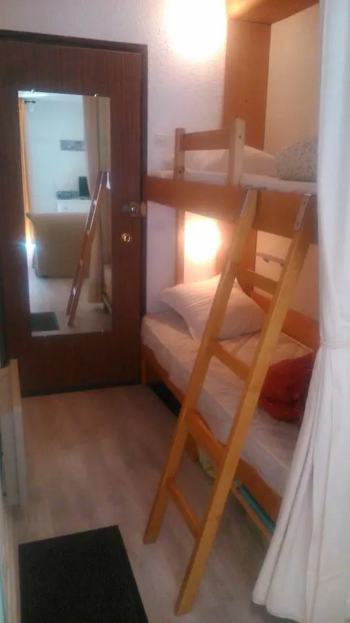 Studio Plein Centre Cauterets 0*,